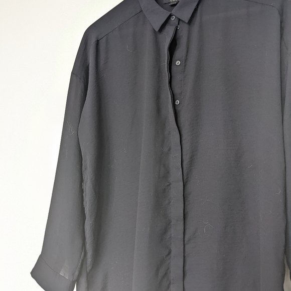 Sold - COS Oversized Button-up - Picture 3 of 4